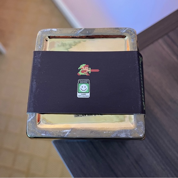 Nintendo NES The Legend of Zelda Gold Pen & Plant Pot Brand New - Picture 5 of 6